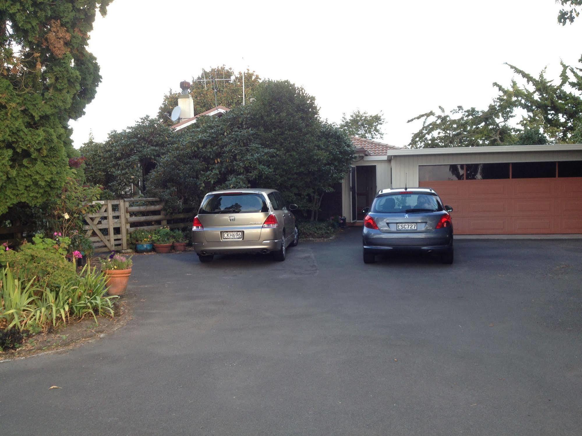 Bluebell Lodge And Cottage Hastings Exterior foto